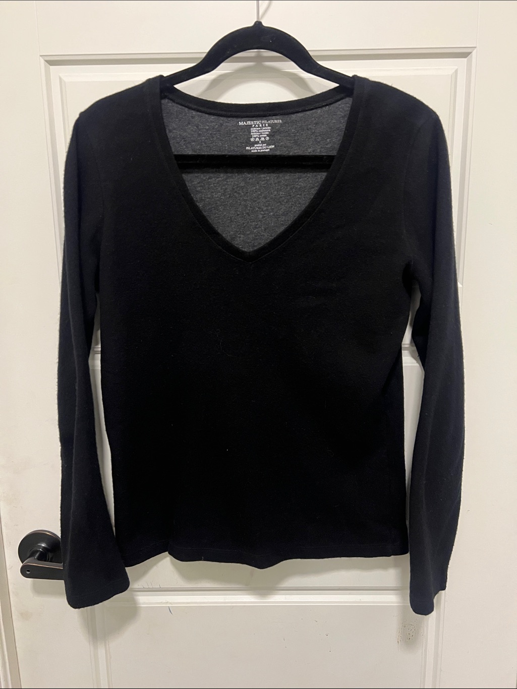 Majestic Filatures Paris Black V-Neck 100% Cashmere Sweater